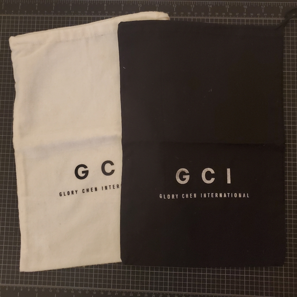 Glory Chen Int'l Set/2 Dust bag EUC - Picture 1 of 7